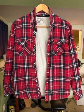 Cozy Red Plaid Fleece-Lined Button-Up Shirt